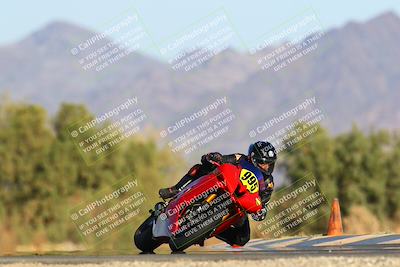 media/Mar-26-2022-CVMA (Sat) [[4461a8f564]]/Race 12 Amateur Supersport Middleweight/